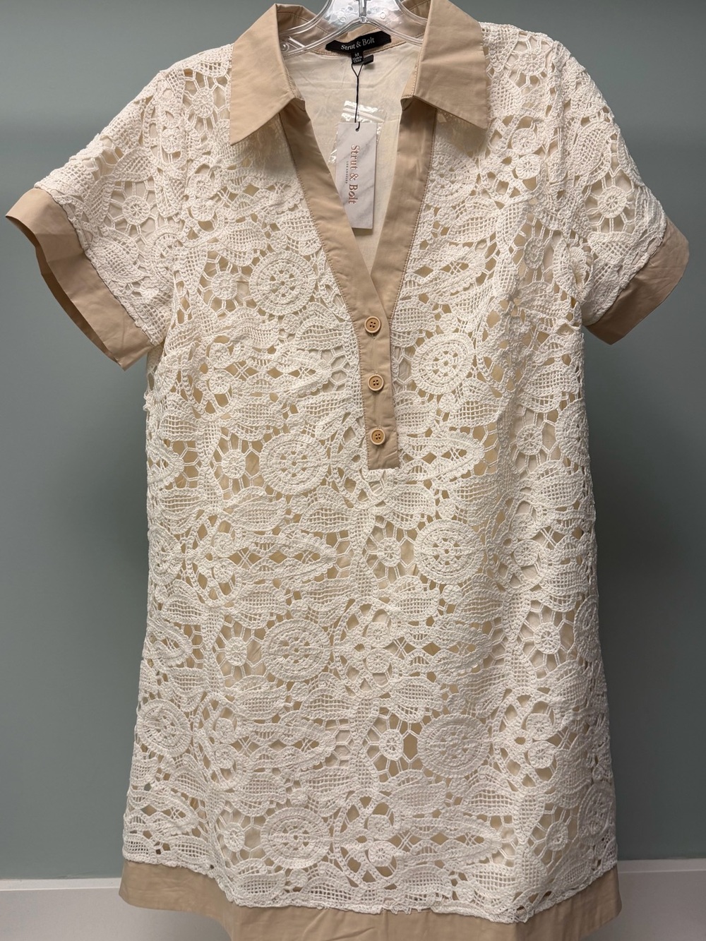 Stella & Dot Boutique Cream Tunic with Tan Trim NWT